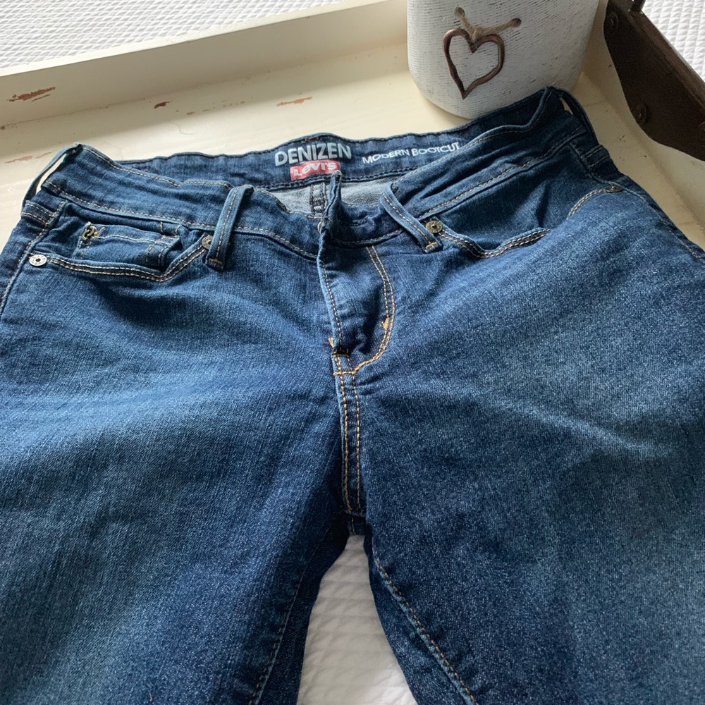 Levi denizen boot 🥾 cut jeans